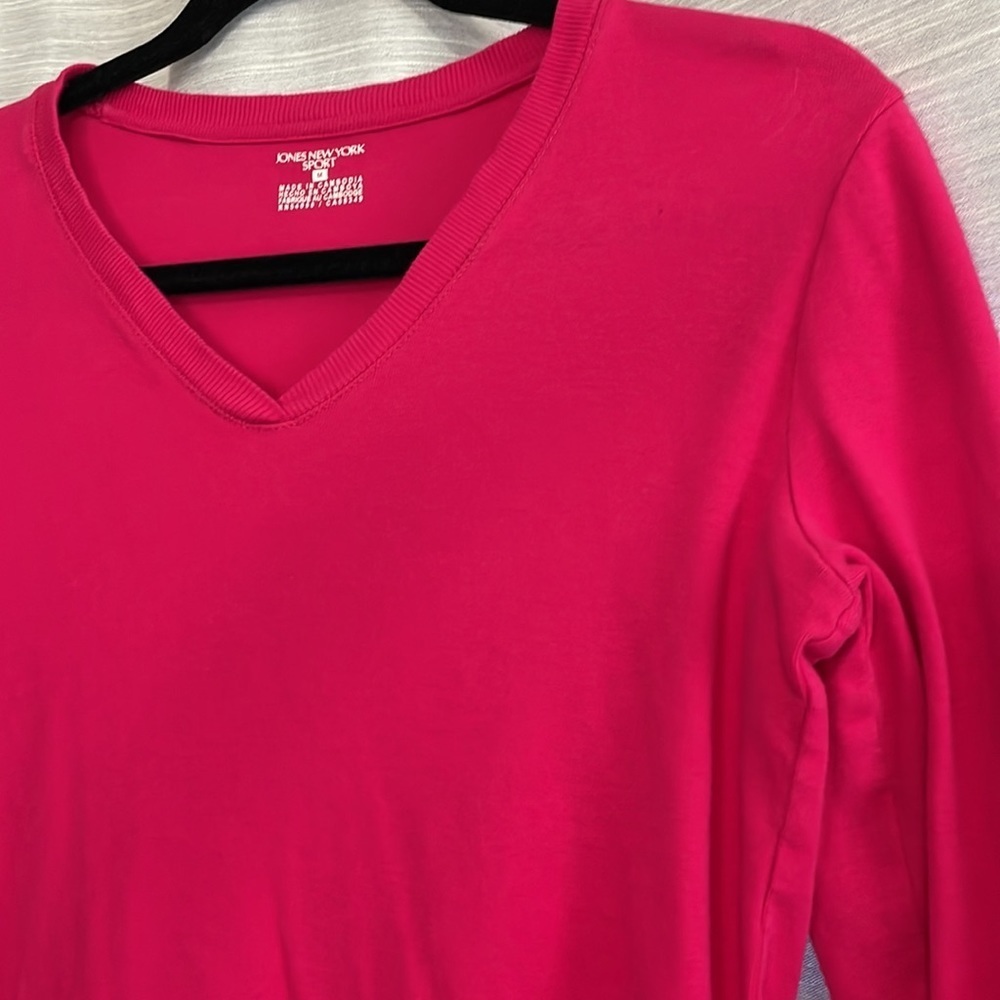 Jones New York Sport T-Shirt, Medium - Picture 4 of 10